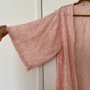 Forever 21 Pink embroidered Kimono Duster